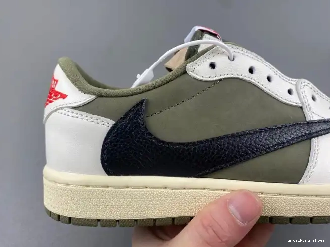 Rep X MEDIUM OLIVE TRAVIS AIR OG SCOTT JORDAN 1 DM7866-200 LOW 0525